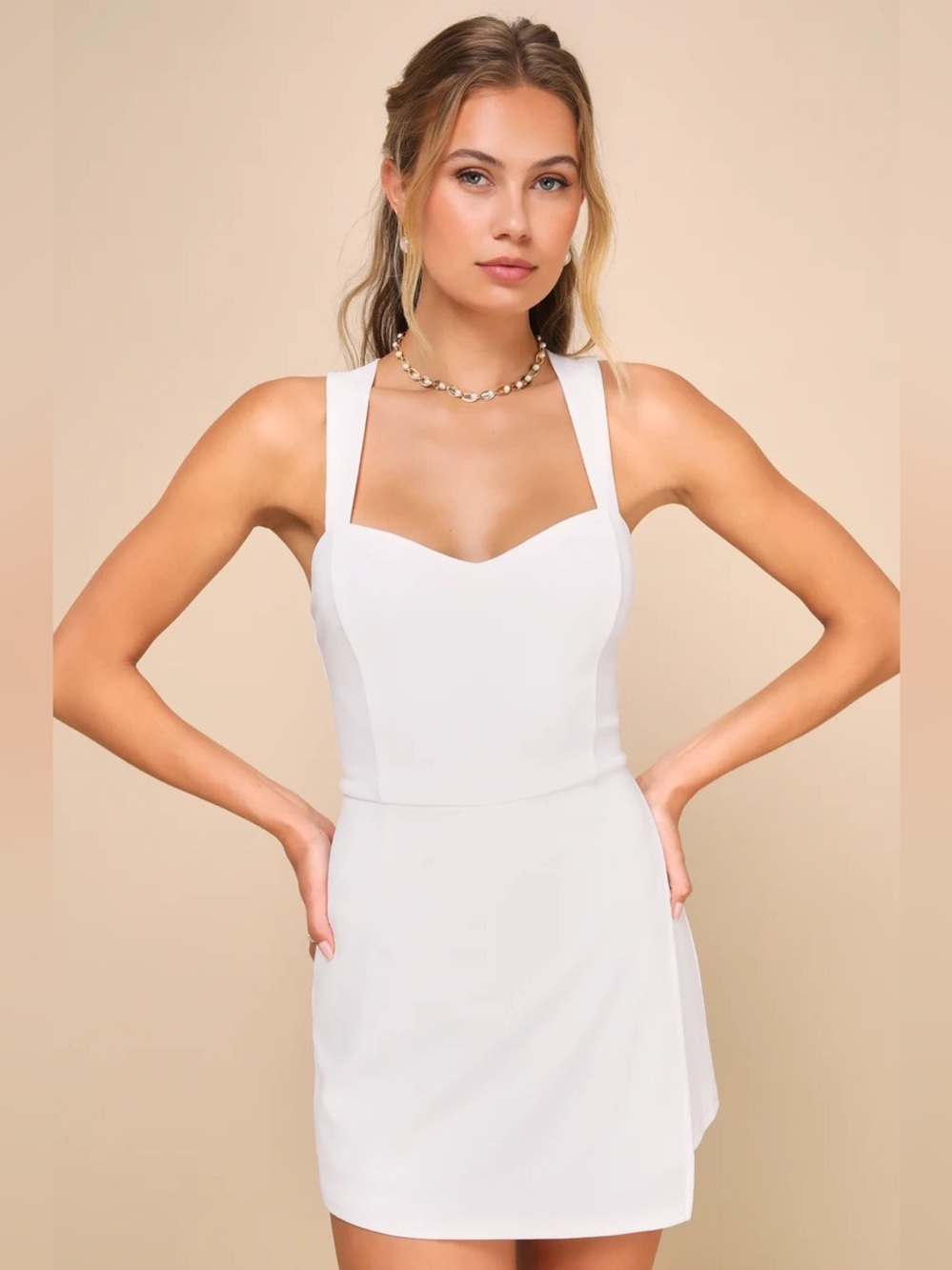 Lulus Latest Crush White Sleeveless Backless Skort Romper Size L NWT